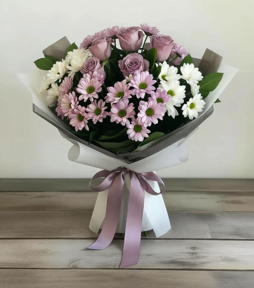 Букет цветов из: Хризантемы и Розы в Ленинградской