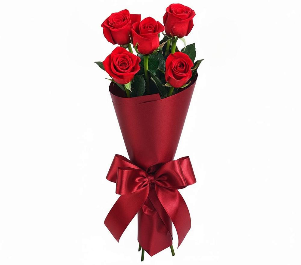 Букет 5 Красных роз Эдлесс Лав в Ленинградской