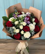 Букет цветов из:  Розы и Альстромерии в Ленинградской