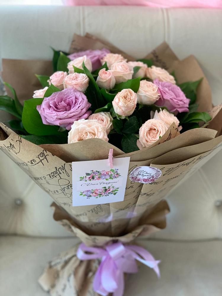 Букет цветов из: Розы в Ленинградской