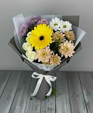 Букет цветов из:  Розы, Герберы и Хризантемы в Ленинградской