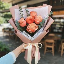 Букет цветов из:  Розы в Ленинградской