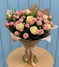 Букет цветов из:  Розы в Ленинградской