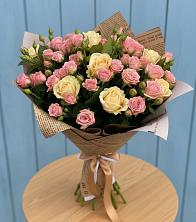 Букет цветов из:  Розы в Ленинградской