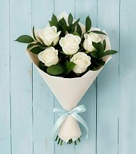 Букет цветов из:  Розы в Ленинградской