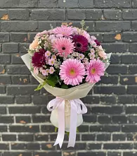 Букет цветов из:  Герберы и Хризантемы в Ленинградской