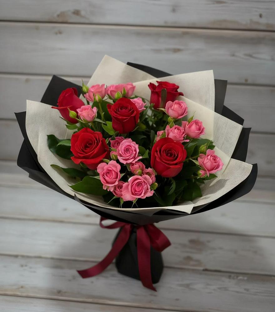 Букет цветов из: Розы в Ленинградской