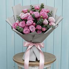 Букет цветов из:  Розы в Ленинградской